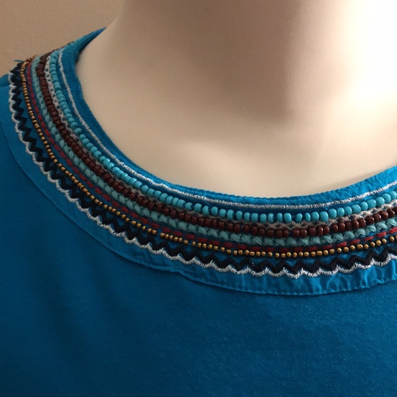 Crown & Ivy beaded top SIZE L (petite) - Picture 2 of 7